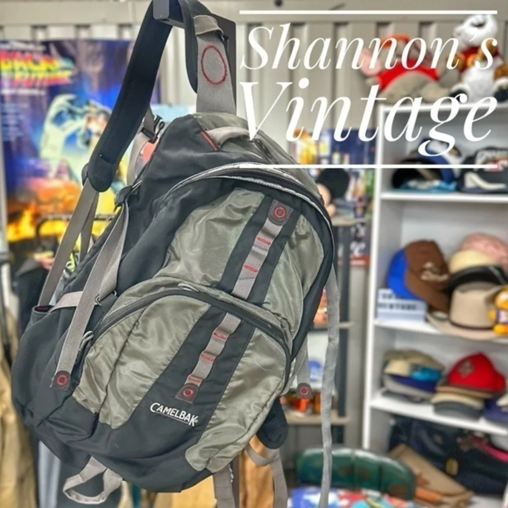 Camelback everyday carry with brand new bladder